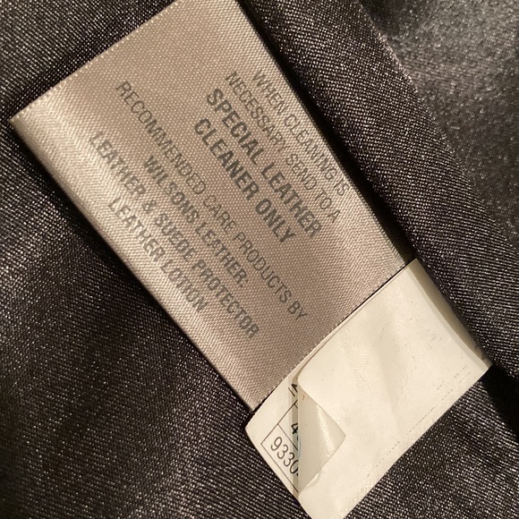 Leather jacket - Picture 10 of 12